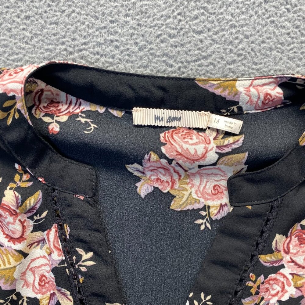 MI AMI Womens Babydoll Top Size M Blouse,Black Floral,V Neck,Preppy,Casual - Picture 3 of 9